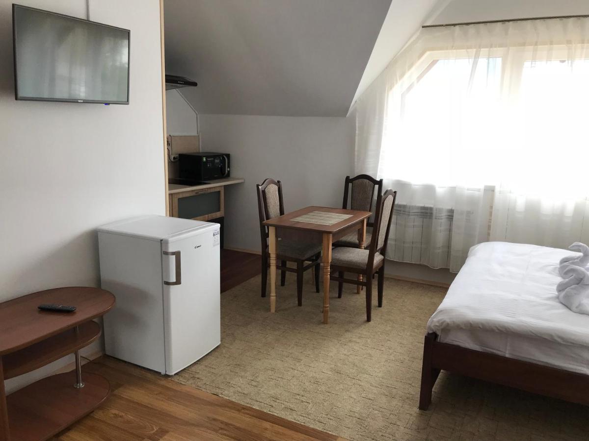 Sun Hotel Mizhhirya  Экстерьер фото